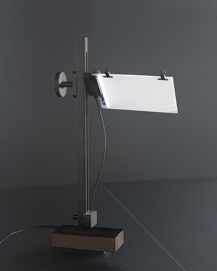 ' AVANT QUE LE SILENCE NE PARLE '... Lampadaire - Lampe à p... 2025
