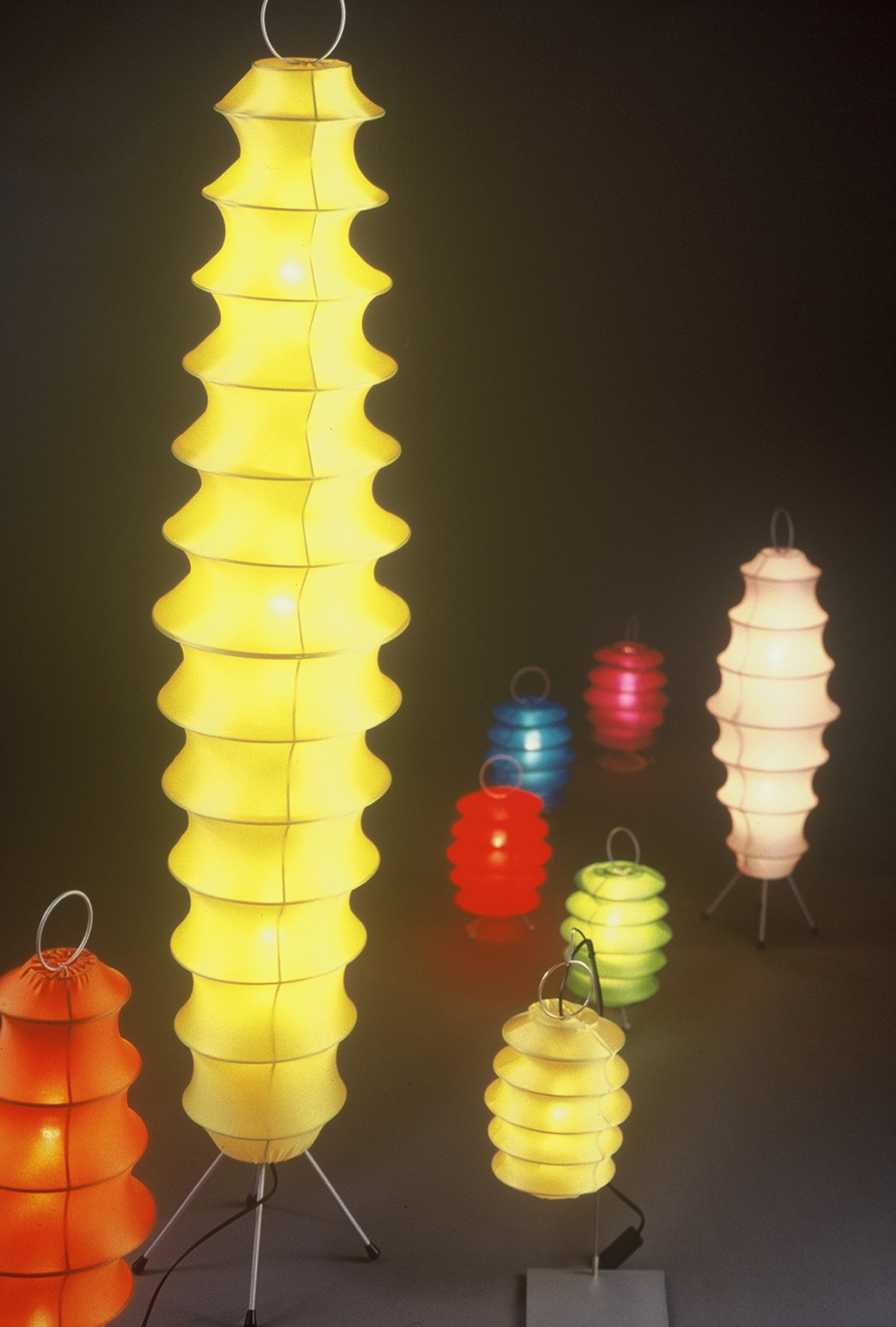 PETIT ET GRAND JOUR DE FÊTE Lampe à poser - L... 1992